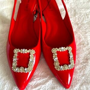 Anne Klein Elegant Red Slingback Heels with Embellished Buckle size 9 medium.